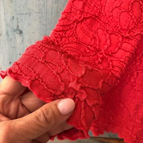 Haystacks fabulous tomato-red, 3/4 sleeve, unique fabric, top - Made in Michigan - Picture 5 of 11